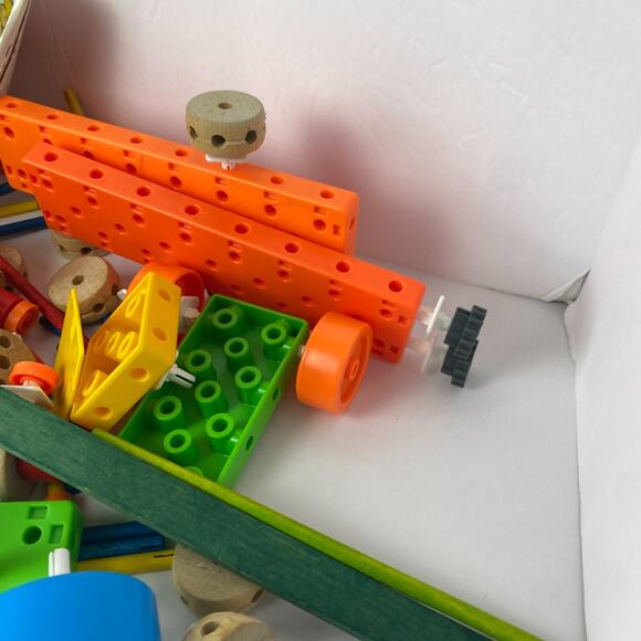 Vtg 1986 Playskool Tinkertoy Super Set & Big Builder Set Random Pieces in Each - Picture 12 of 12